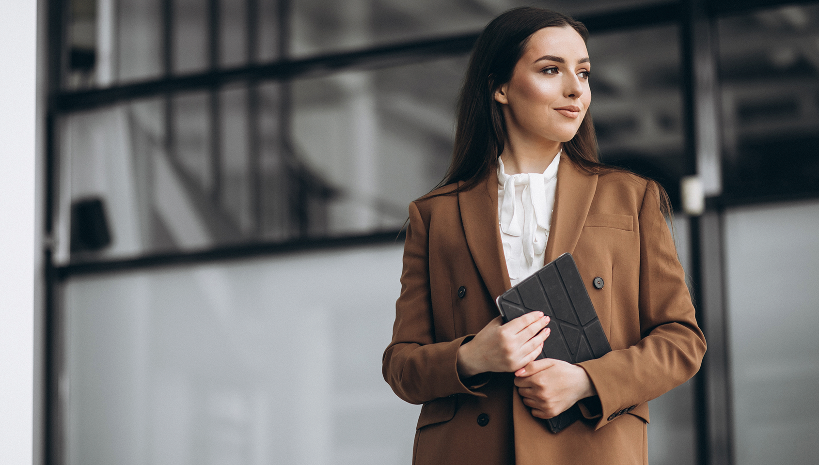 LICENCIATURA EN DERECHO: ÁREAS DE ESPECIALIZACIÓN EMERGENTES