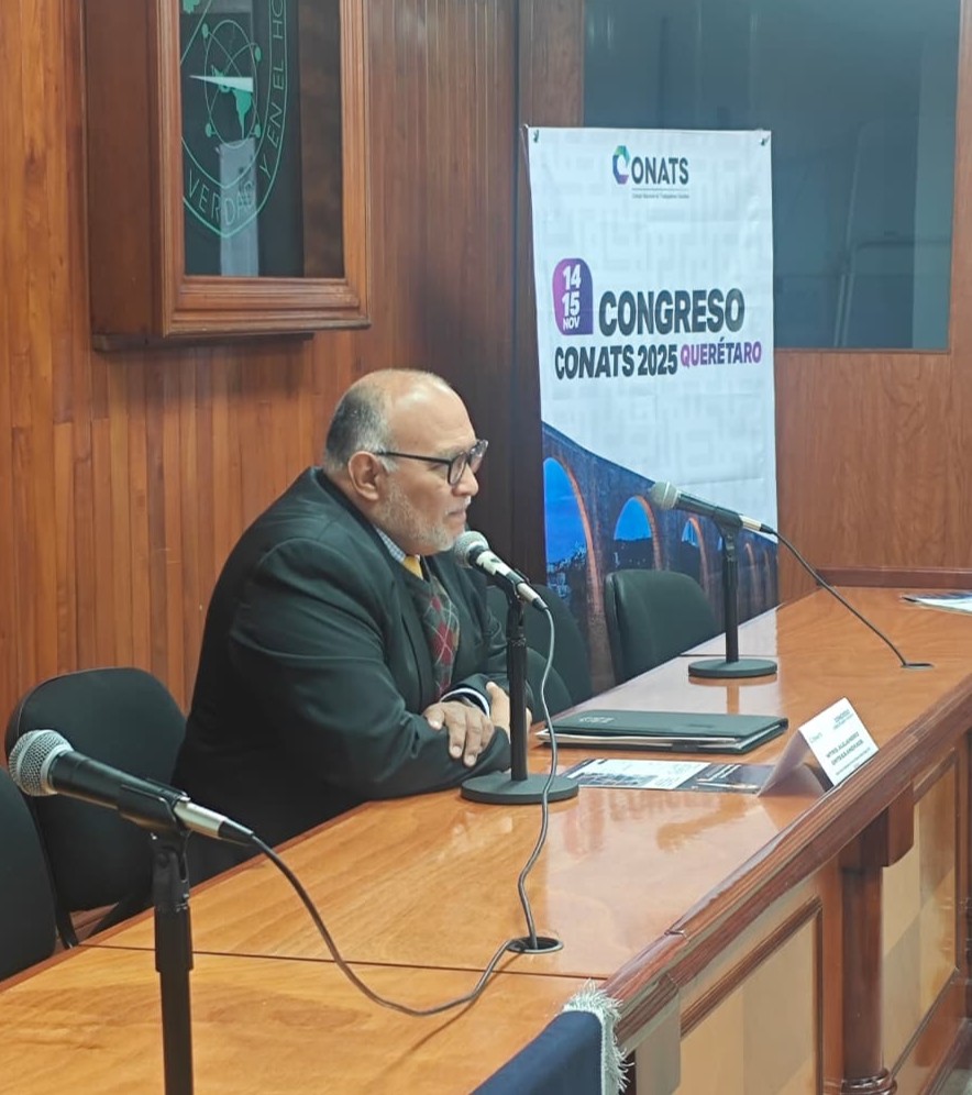 Firma del convenio CONATS Universidad Siglo XXI